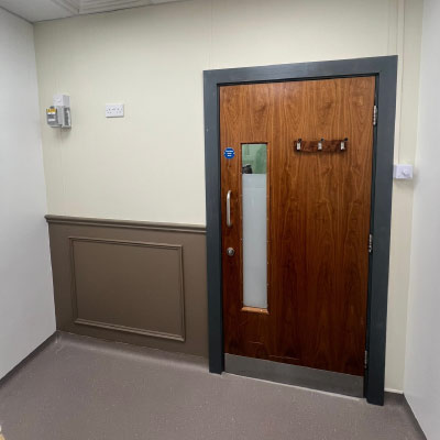 High Quality Safety Flooring for Healthcare, Surgeries, Clinics, Hospitals and Restaurants
